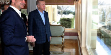 Μορατόριουμ με «χορηγό επικοινωνίας» το ΝΑΤΟ