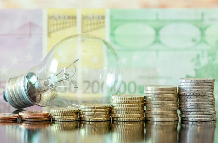 Ο λαός παγώνει,  οι «μαυραγορίτες»  της ενέργειας θησαυρίζουν