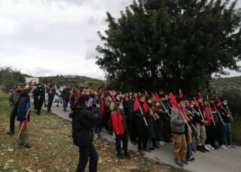 Διαδήλωση υπέρ της ειρήνης στη βάση της Σούδας (φωτο-βιντεο)