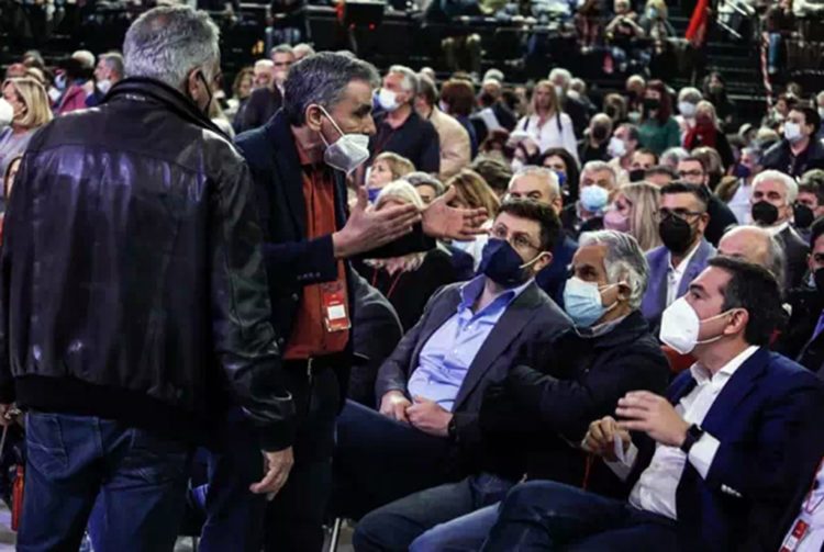 Συνέδριο ΣΥΡΙΖΑ: Κεντροαριστερή παράσταση για ένα ρόλο