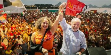 Βραζιλία: Υποταγή της Αριστεράς στον Λούλα, για «να πέσει ο Μπολσονάρο»