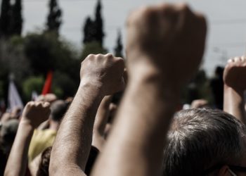6 Απρίλη: Απoφασιστικά στη μάχη της απεργίας – Tαξική συγκέντρωση πρωτοβάθμιων σωματείων Προπύλαια 11 πμ