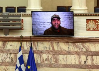 Ιστορικό φιάσκο το ΝΑΤΟϊκό «σόου» με την ομιλία Ζελένσκι