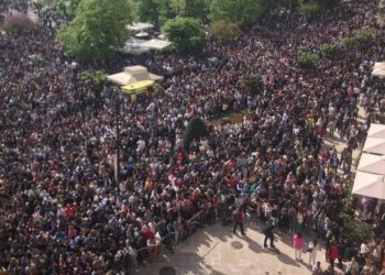 Συνύπαρξη με τον κορονοϊό και με τις απώλειες