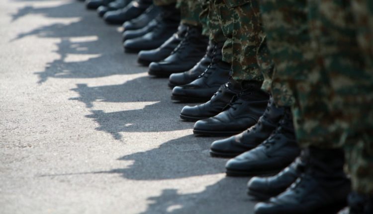 Να μπει τέλος στην κοροϊδία των 8,7 ευρώ!