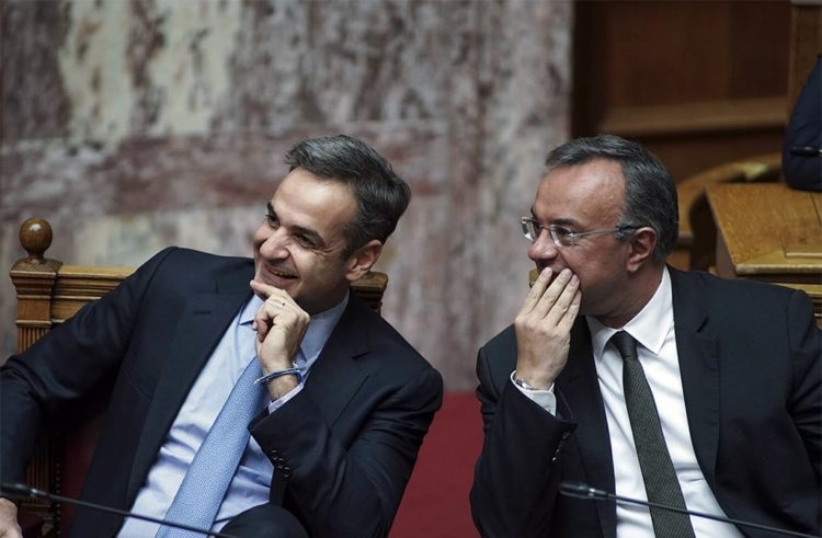 Γιατί χαίρεται η κυβέρνηση;