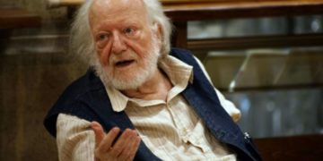 Ο Ροβήρος Μανθούλης και η γενναία του παραίτηση από την ΕΡΤ