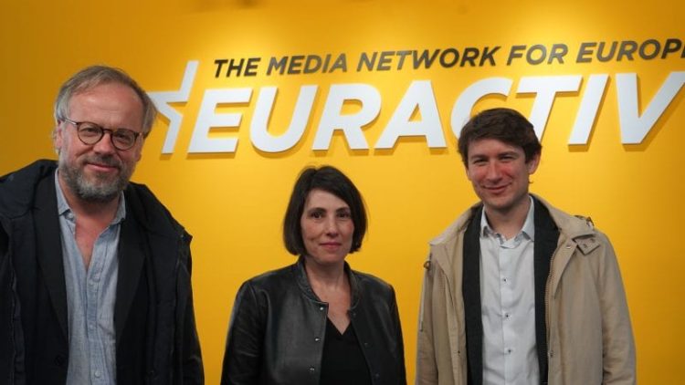 Λογοκρισία στις διεθνείς ενώσεις με τη βούλα της ΕΣΗΕΑ