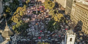 Χαιρετισμός του ΝΑΡ στην Πρωτομαγιάτικη συγκέντρωση στο Μπουένος Άιρες