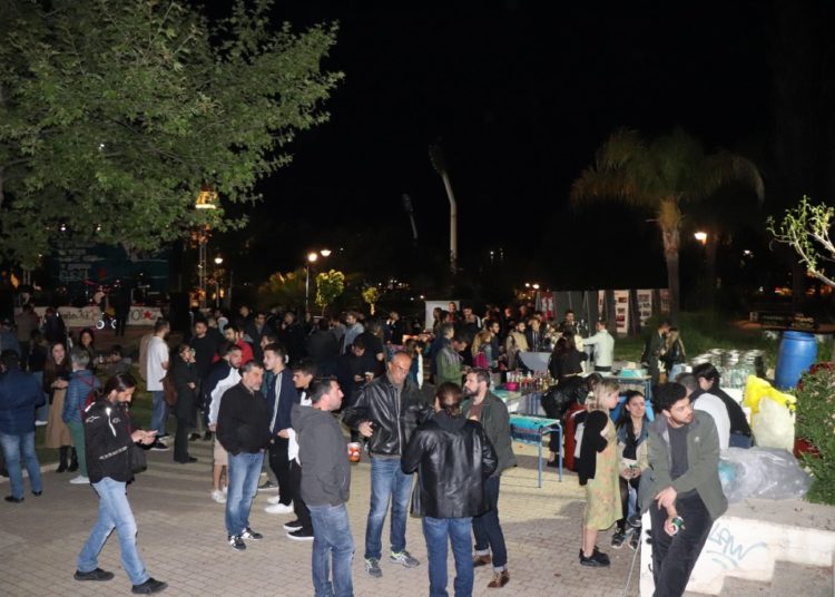 Αντιπολεμικό Διήμερο στα Χανιά: «Άνοιγμα» με πλούσια κουβέντα και κέφι