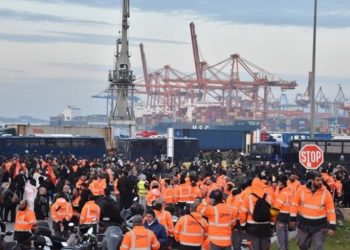 Συλλογική σύμβαση στην COSCO: Πρώτα ρήγματα, ανοικτά ζητήματα