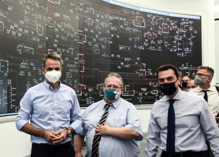 Έκρηξη τιμών, απόκρυψη κερδών