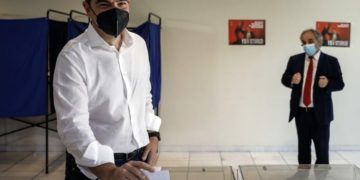 Συνέδριο ΣΥΡΙΖΑ: Τσίπρας, Τσίπρας και …πάλι Τσίπρας