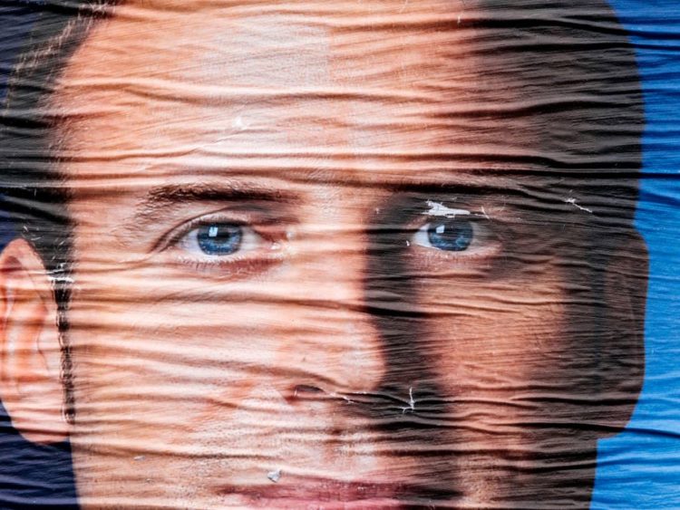 «Ελεύθερη» επιλογή διαχειριστή, όχι αλλαγή πολιτικής   