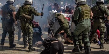 ΝΑΡ: Έξω από τις σχολές η αστυνομία  – Τα κυβερνητικά σχέδια δεν θα περάσουν!