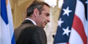 SOS Πεντάγωνο καλεί… Μητσοτάκη