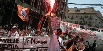 ΟΤΑ: Απεργία συμβασιούχων κατά απολύσεων