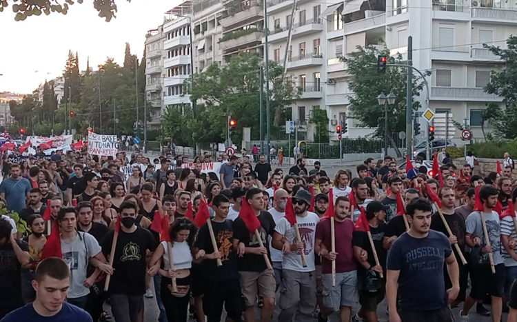 ΑντιΝΑΤΟϊκές αντιπολεμικές διαδηλώσεις- Πορεία από τα Προπύλαια στην πρεσβεία των ΗΠΑ (ενημέρωση)