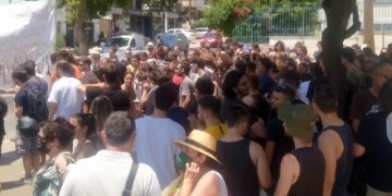 Κάτω τα χέρια από τους φοιτητές, φώναξαν στα Χανιά! (φωτογραφίες)