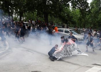 Από το κονσερβοκούτι στη βαριοπούλα