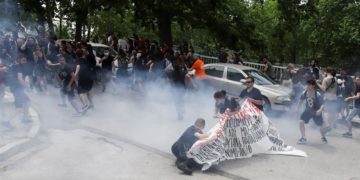 Από το κονσερβοκούτι στη βαριοπούλα