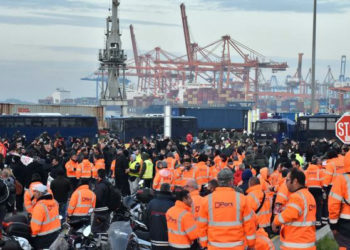 Cosco: Παραβιάζει την ΣΣΕ που η ίδια πρότεινε