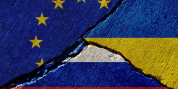 Το ευρώ, το δολάριο και η κρίση της ΕΕ