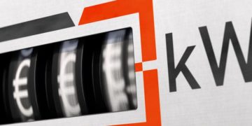 Σοκ: Στο 12% ο πληθωρισμός