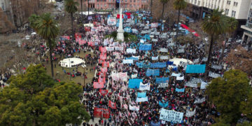 Σχόλια στο ημίφως 23.7