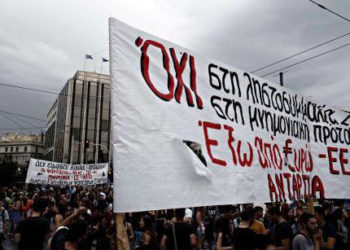 Η σκιά του «Όχι» και το βάρος  των μνημονίων