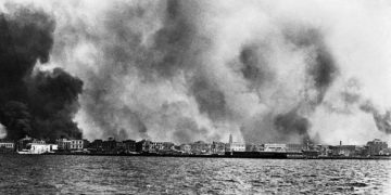 1922: Ο εθνικισμός καταστρέφει