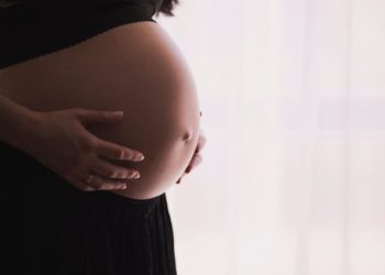 Εξωσωματική: Νομοσχέδιο… γονιμοποίησης ιδιωτικών συμφερόντων