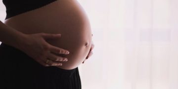 Εξωσωματική: Νομοσχέδιο… γονιμοποίησης ιδιωτικών συμφερόντων