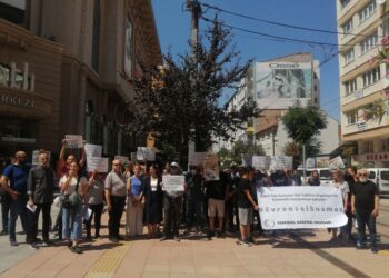 Να μπει τέλος στον οικονομικό στραγγαλισμό της Evrensel!