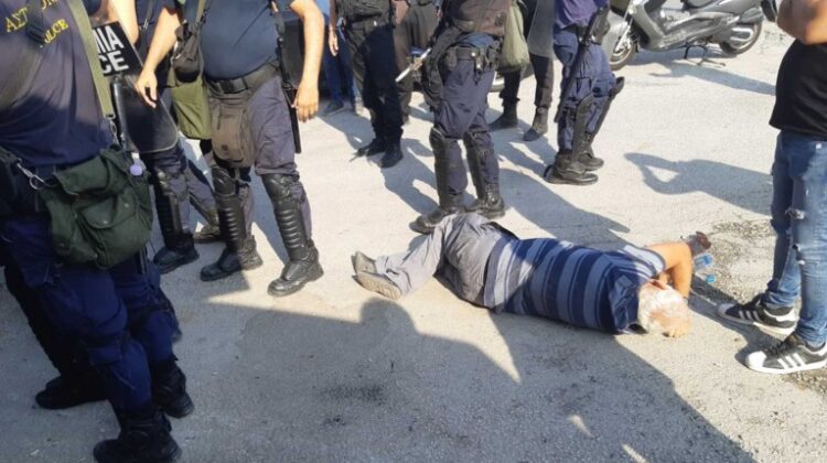 Αστυνομικό ξύλο και χημικά στους εργαζόμενους της Μαλαματίνα, στο πλευρό της εργοδοσίας η κυβέρνηση (ενημέρωση)