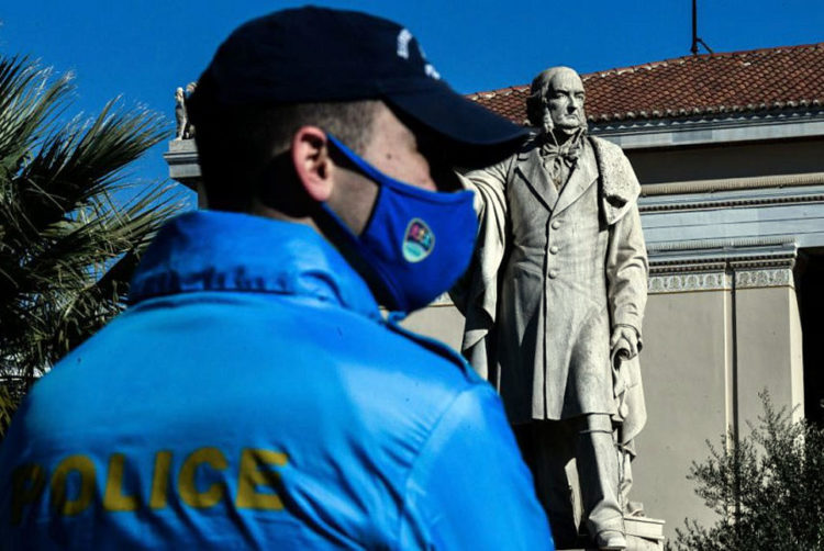 Κεραμέως: Θέλει να «ξεκολλήσει» την πανεπιστημιακή αστυνομία