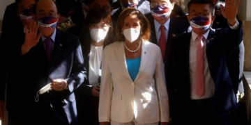 Πελόζι στην Ταϊβάν: Λάδι στη φωτιά ρίχνουν οι ΗΠΑ