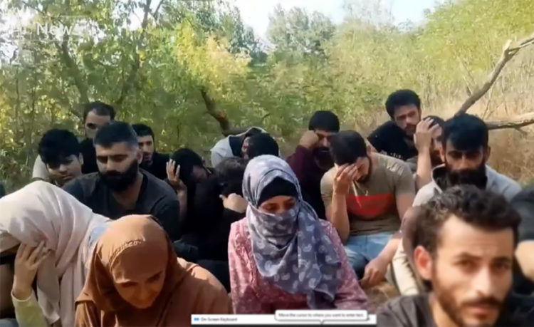 ΑΝΤΑΡΣΥΑ: Άμεση διάσωση των αποκλεισμένων προσφύγων στη νησίδα του Έβρου