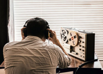 Σκάνδαλο υποκλοπών: Παραιτήθηκαν ο διοικητής της ΕΥΠ και ο γενικός γραμματέας του πρωθυπουργού  