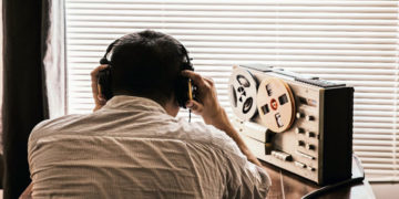 Σκάνδαλο υποκλοπών: Παραιτήθηκαν ο διοικητής της ΕΥΠ και ο γενικός γραμματέας του πρωθυπουργού