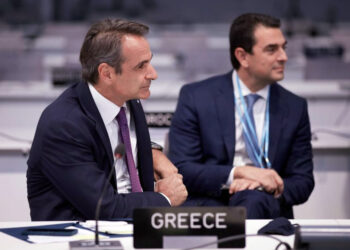 Κυβέρνηση: Ζεστό δημόσιο χρήμα στα μονοπώλια της ενέργειας