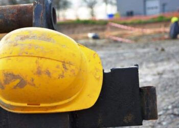 Δεκάδες εργάτες στο «εκτελεστικό απόσπασμα» των αφεντικών