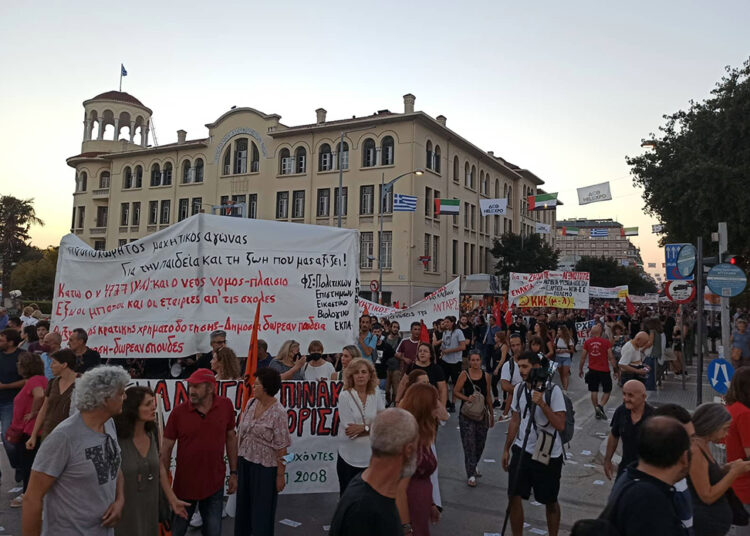 ΔΕΘ: Μαζική – μαχητική απάντηση στις εξαγγελίες Μητσοτάκη (φωτό/βίντεο)