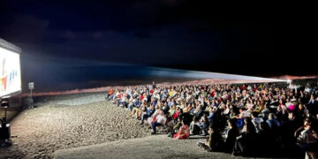 Το τρίγωνο της θλίψης: Κρουαζιέρα στην άκρη των ταξικών διαφορών