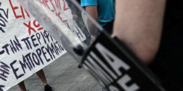 Εξάρχεια: Μια γειτονιά σε ομηρία, μια πόλη υπό τρομοκράτηση…