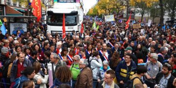 Απεργιακός άνεμος φυσάει στην Ευρώπη