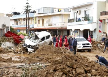 Κρήτη: «Θεομηνία» εργολάβων και τουριστικής βιομηχανίας