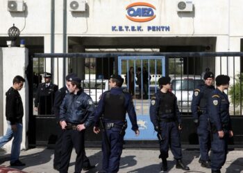 ΔΥΠΑ: Μέχρι και… «αστυνομία ανέργων»