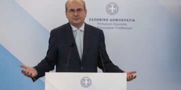 Τιμωρούν όσους ανέργους δεν θέλουν να γίνουν «σκλάβοι»