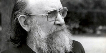 Εκατό χρόνια από  τη γέννηση του ποιητή  Άρη Αλεξάνδρου